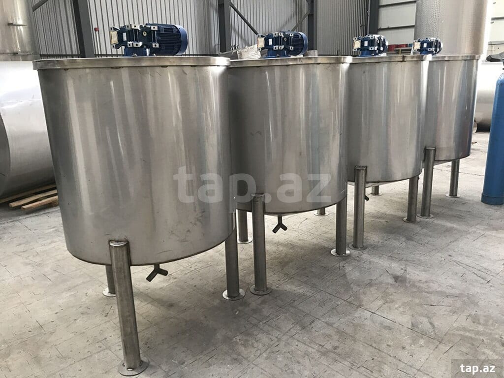 Cooling tank installation